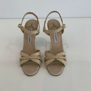 MANOLO BLAHNIK M-LIFFI BEIGE PATENT LEATHER SANDALS SIZE IT 37.5 / US 7.5